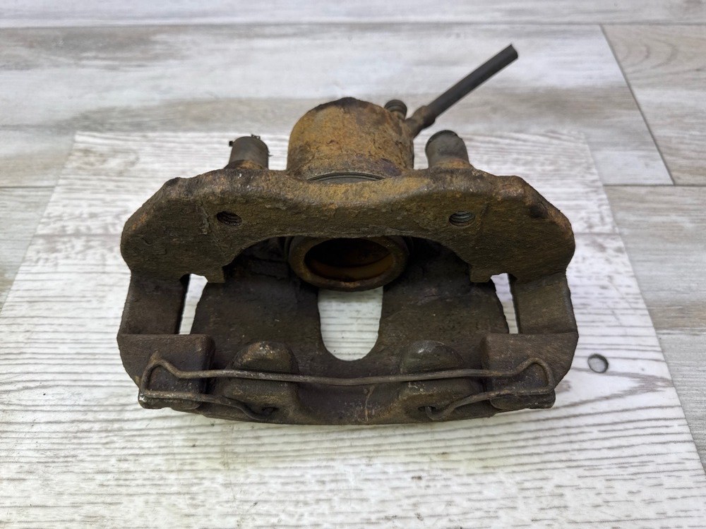 Суппорт тормозной, 1000 рублей, Севастополь