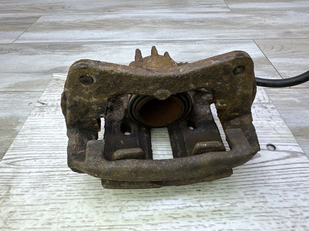 Суппорт тормозной, 1500 рублей, Севастополь