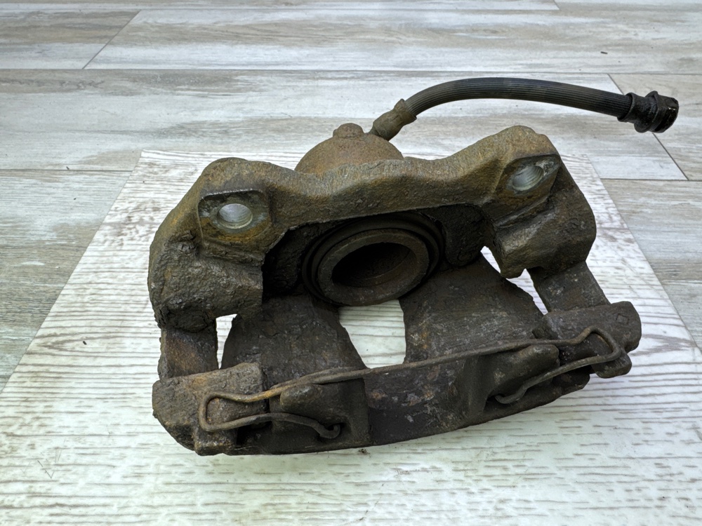 Суппорт тормозной, 1400 рублей, Севастополь