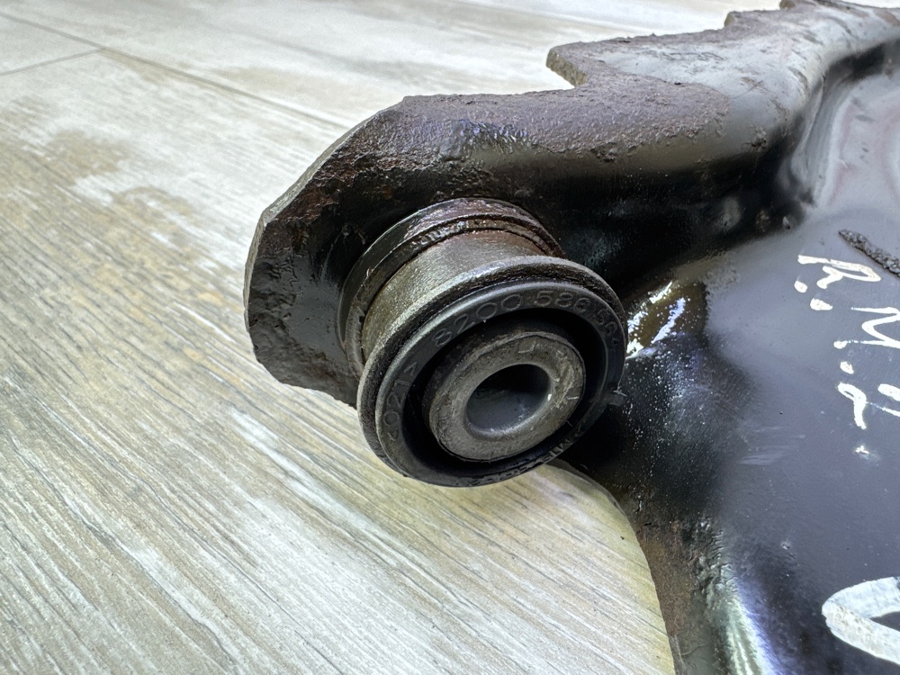 Рычаг передний нижний, 1000 рублей, Севастополь