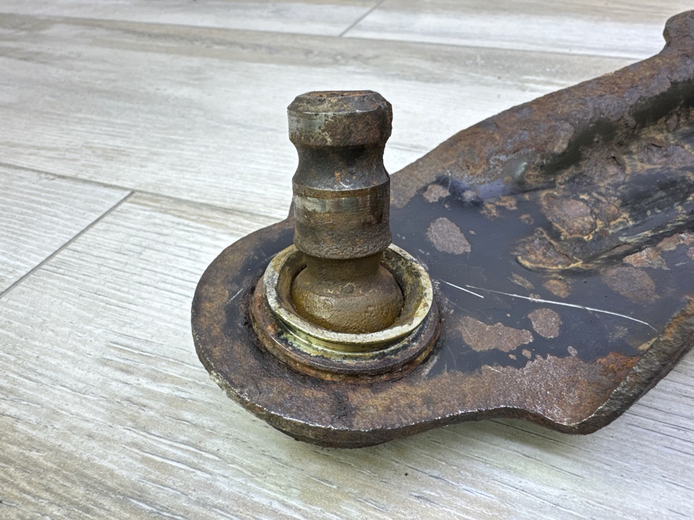 Рычаг передний нижний, 1000 рублей, Севастополь