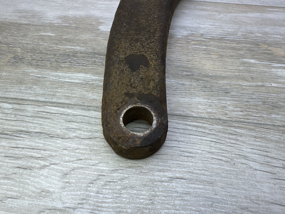 Рычаг передний нижний, 1500 рублей, Севастополь