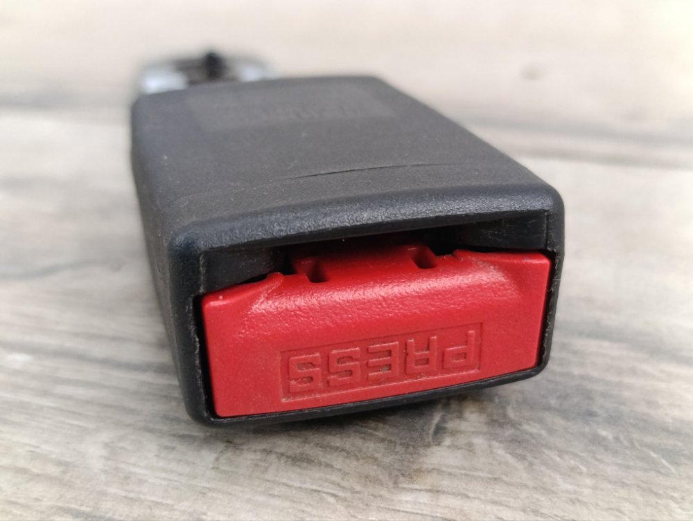 Замок ремня безопасности, 600 рублей, Москва