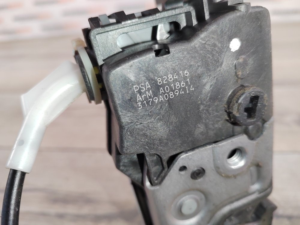 Замок двери, 1400 рублей, Москва