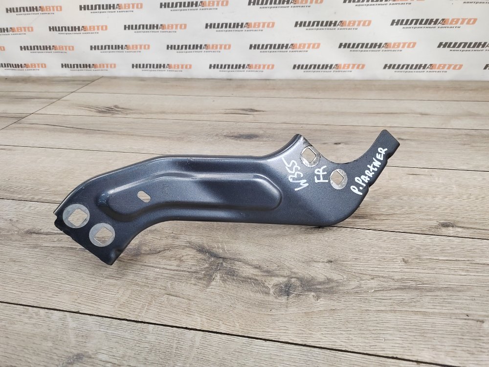 Кронштейн фары, 1500 рублей, Москва