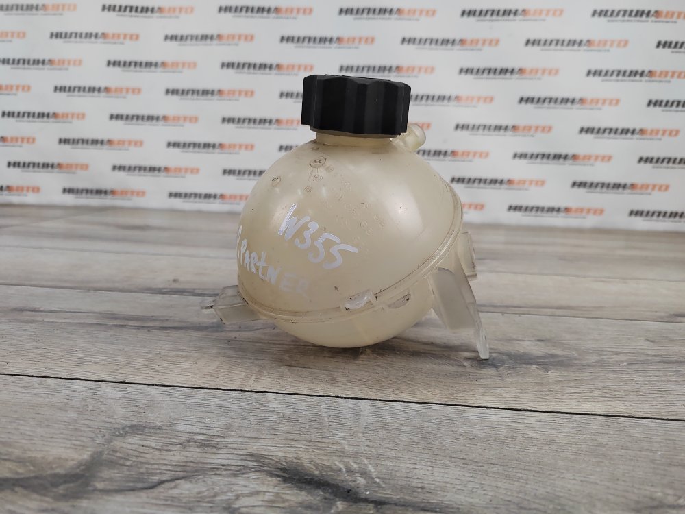 Бачок расширительный, 600 рублей, Москва