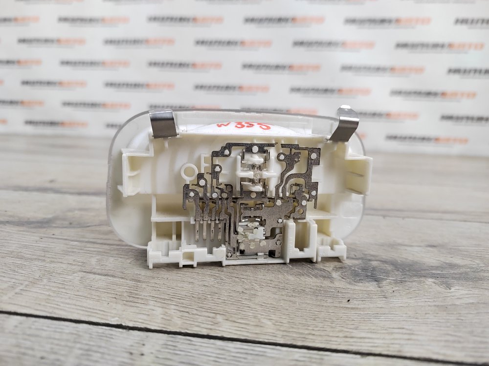 Плафон салона, 500 рублей, Москва