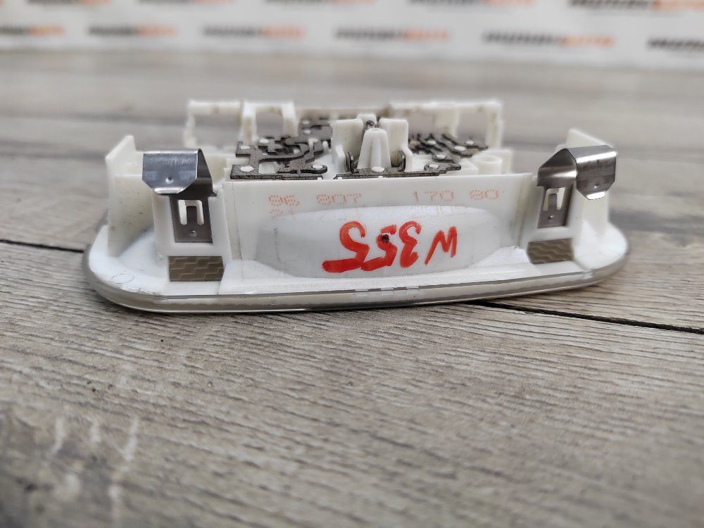 Плафон салона, 500 рублей, Москва