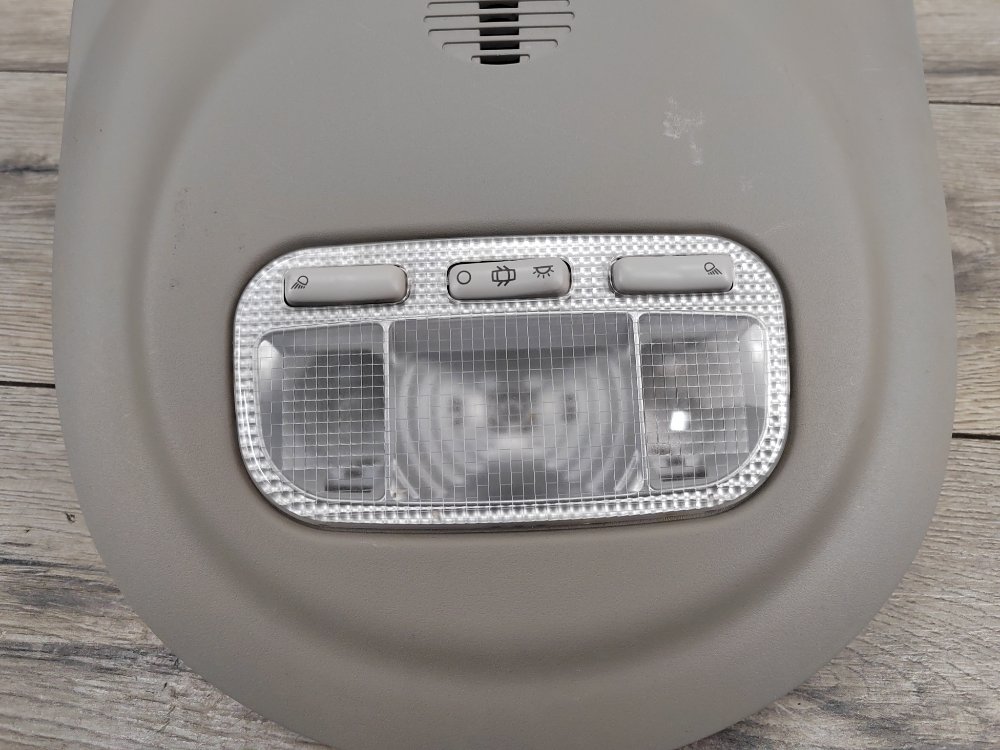 Плафон салона, 1000 рублей, Москва