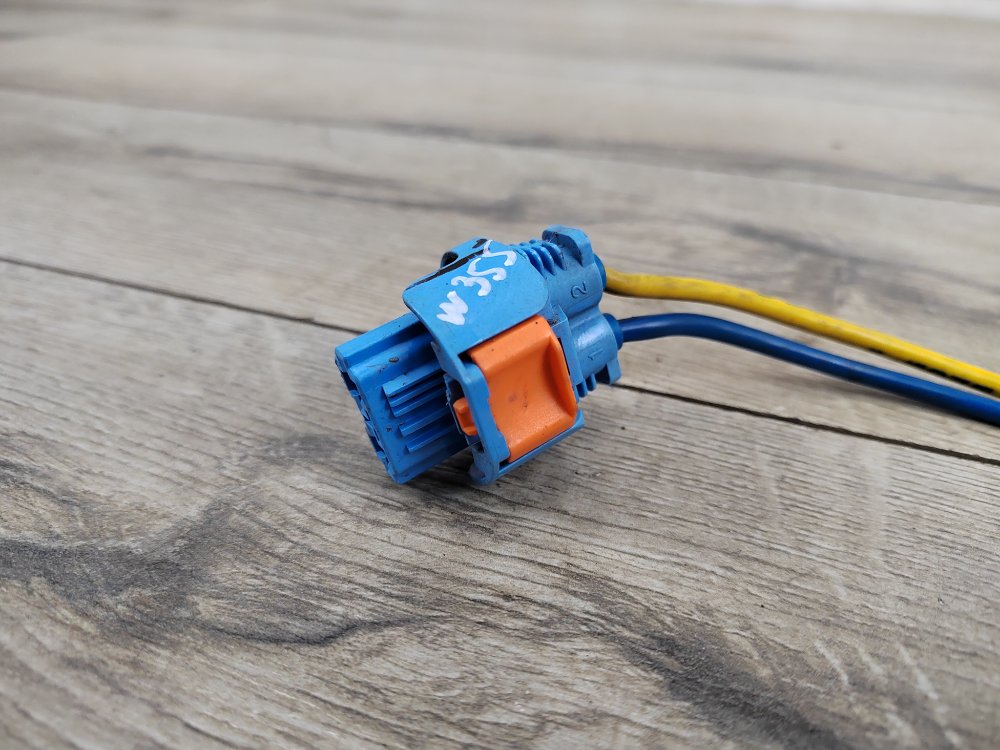 Фишка реле вентилятора охлаждения, 600 рублей, Москва