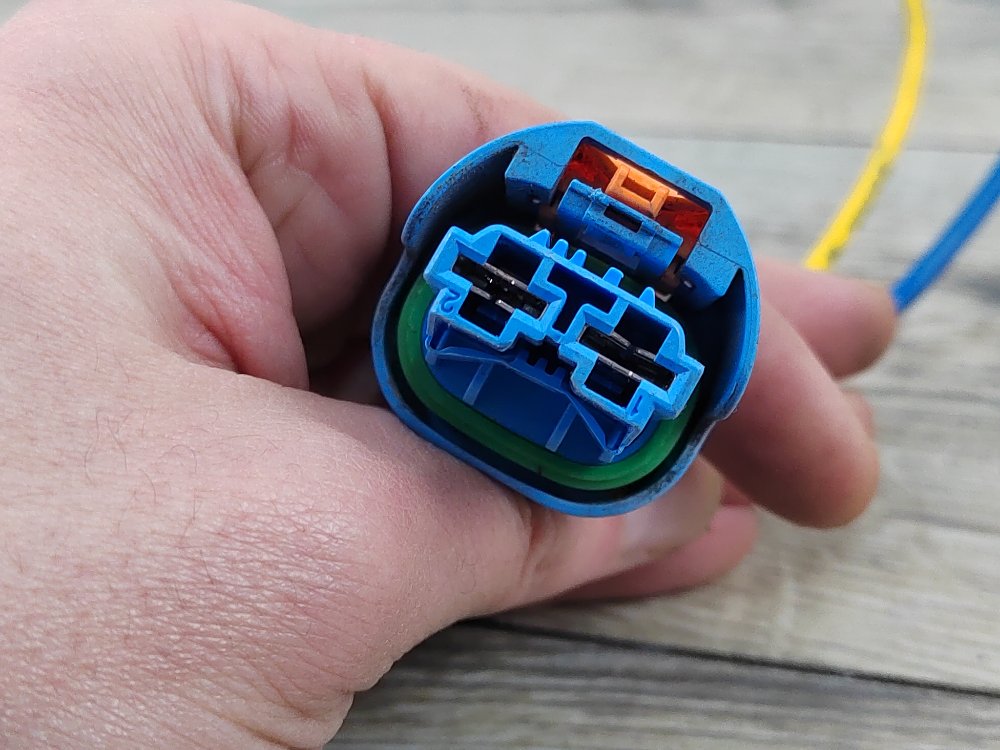 Фишка реле вентилятора охлаждения, 600 рублей, Москва