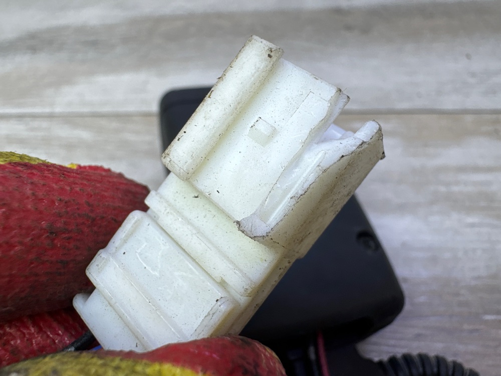 Замок ремня безопасности, 900 рублей, Севастополь