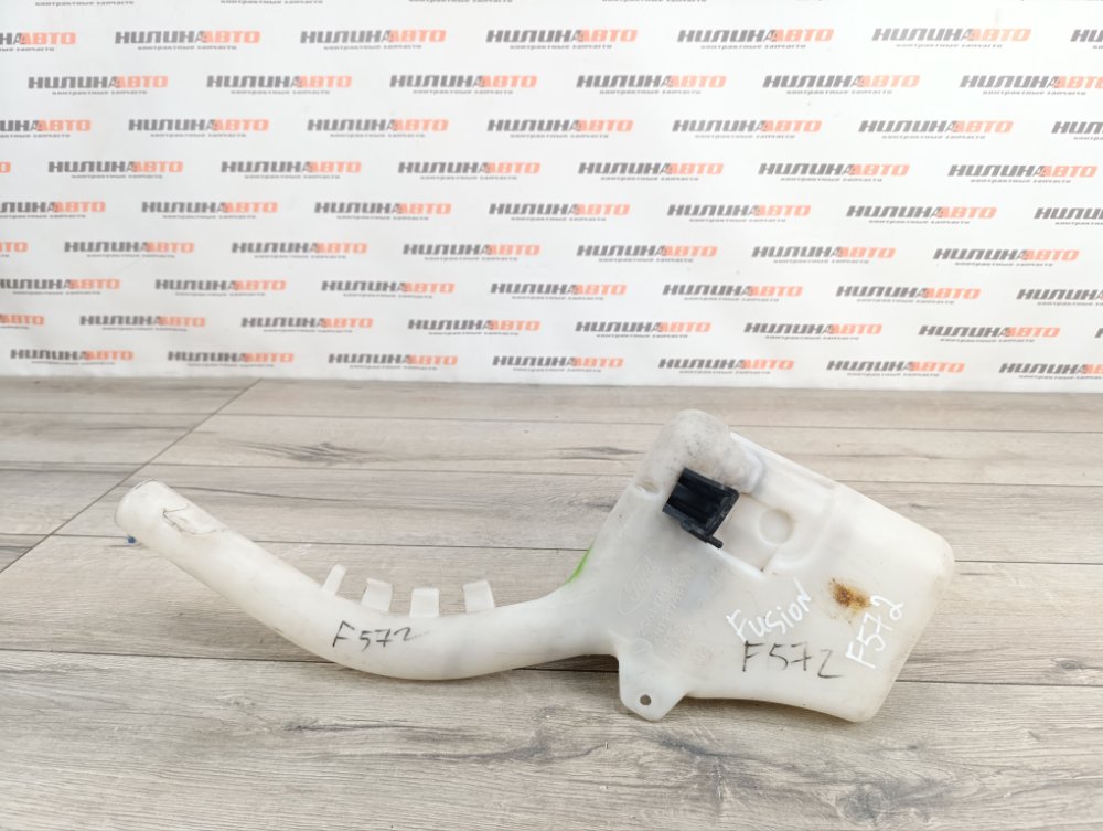 Бачок омывателя, 1000 рублей, Москва