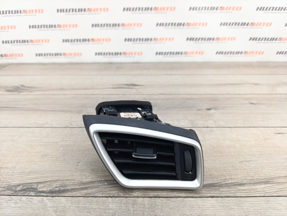 Дефлектор в торпедо, 1000 рублей, Москва