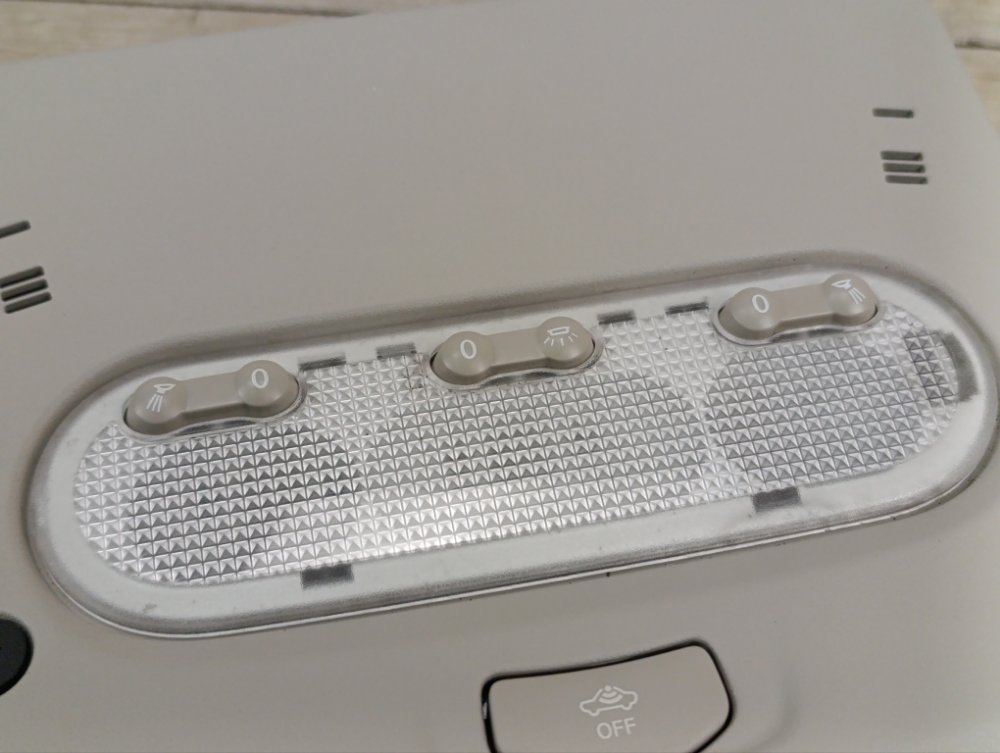 Плафон салона, 1400 рублей, Москва