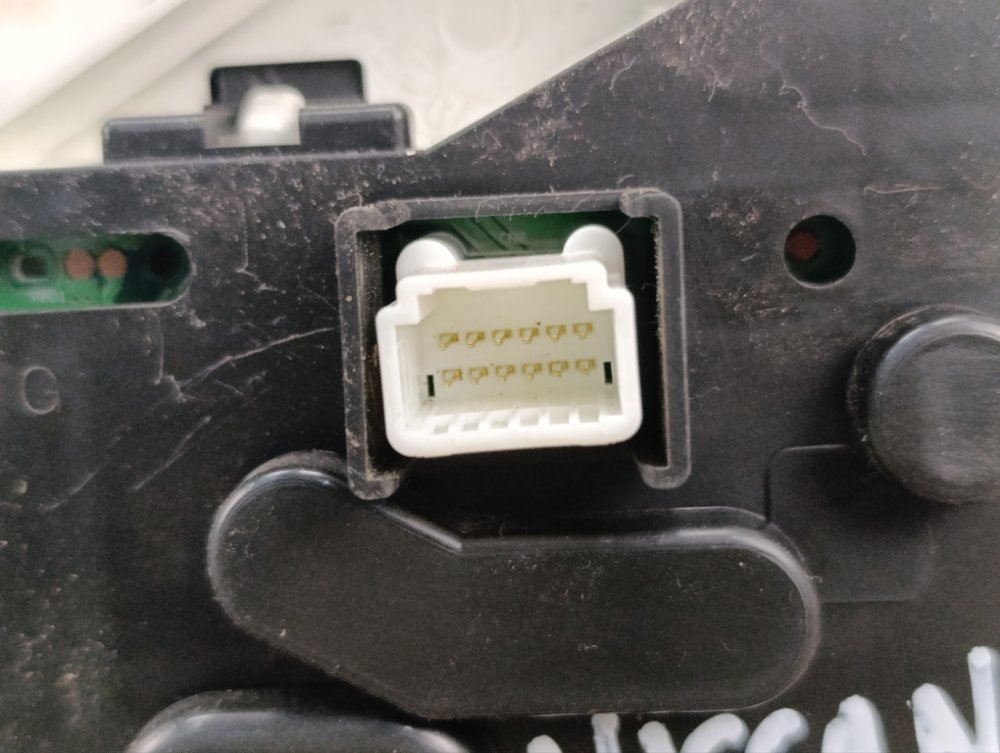 Панель приборов, 2500 рублей, Москва