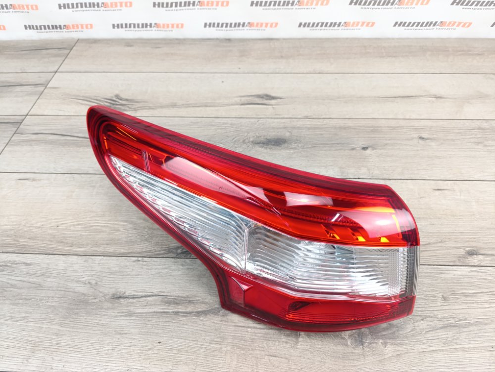 Фонарь в крыло, 5000 рублей, Москва