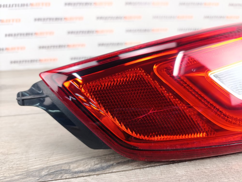 Фонарь в крышку багажника, 3500 рублей, Москва