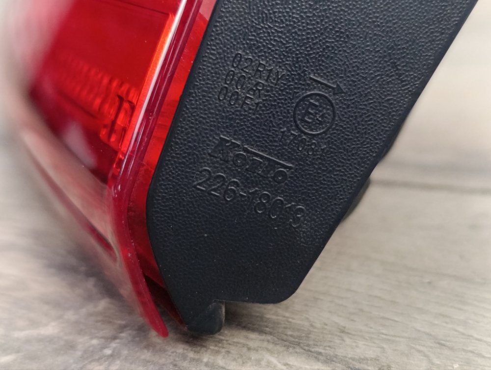 Фонарь в крышку багажника, 3500 рублей, Москва