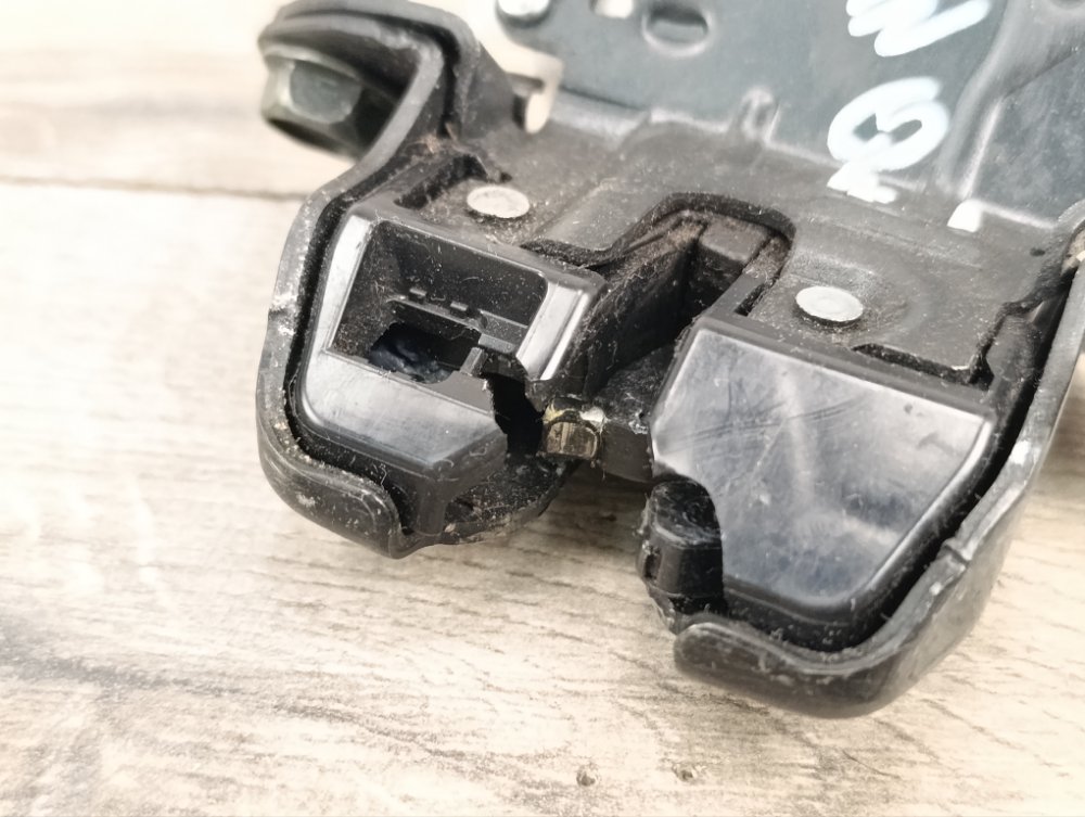 Замок крышки багажника, 1000 рублей, Москва