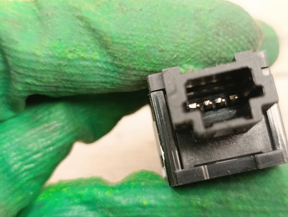 Кнопка аварийной сигнализации, 500 рублей, Москва