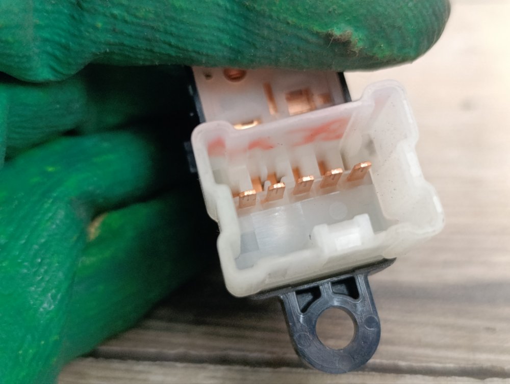 Кнопка стеклоподъемника, 400 рублей, Москва