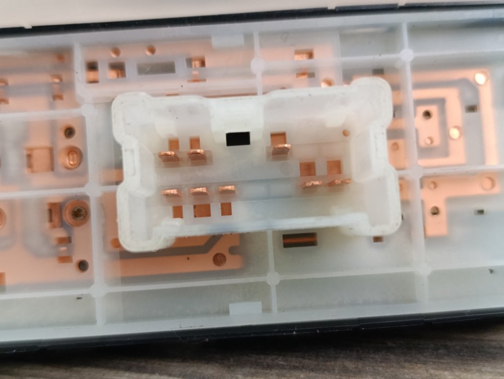 Кнопка стеклоподъемника, 700 рублей, Москва