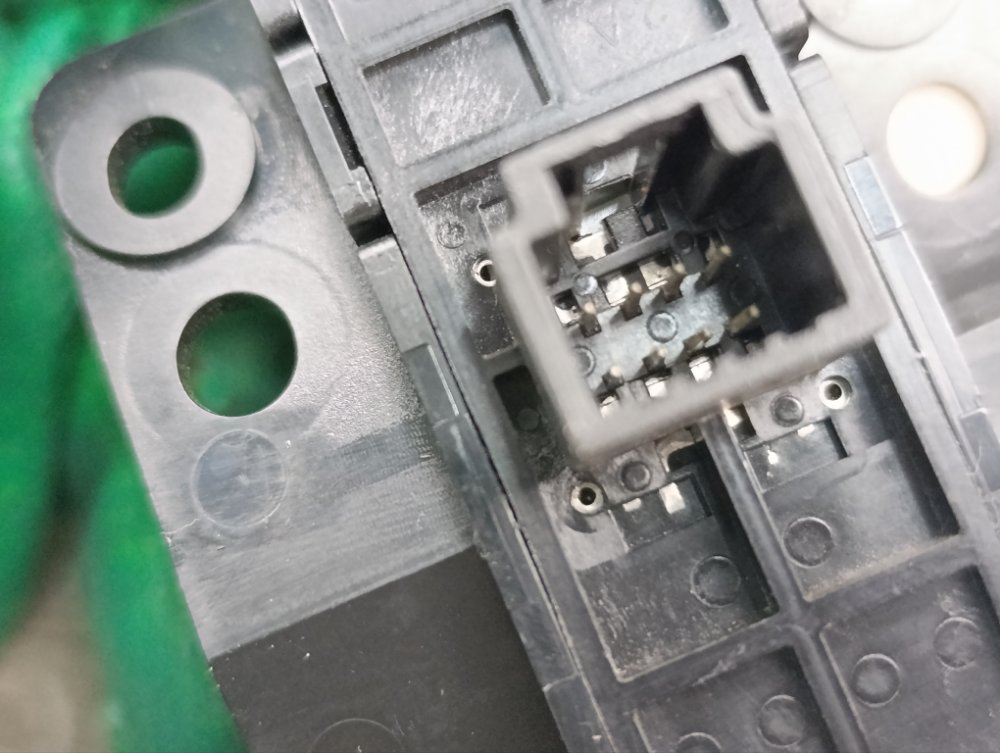 Кнопка освещения панели приборов, 300 рублей, Москва