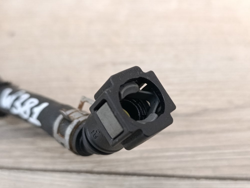 Трубка топливная, 2300 рублей, Москва