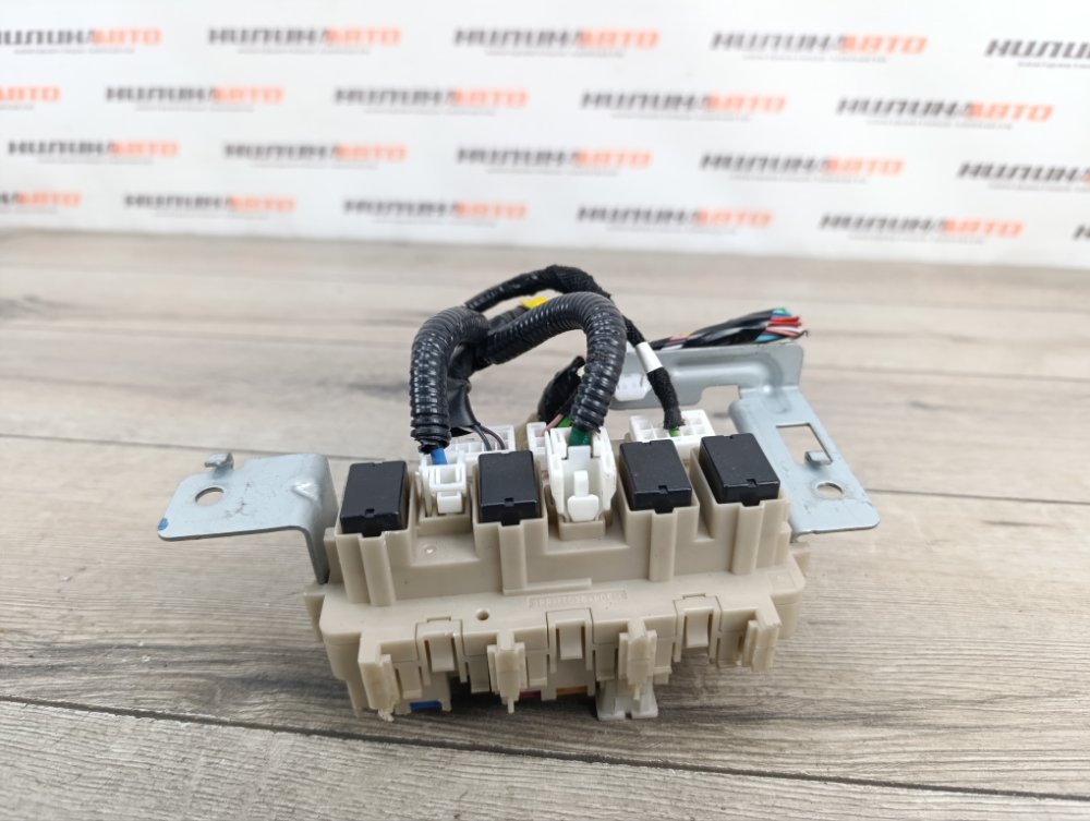 Блок предохранителей, 1000 рублей, Москва