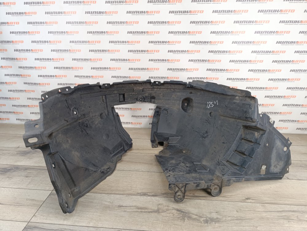 Подкрылок, 5000 рублей, Москва