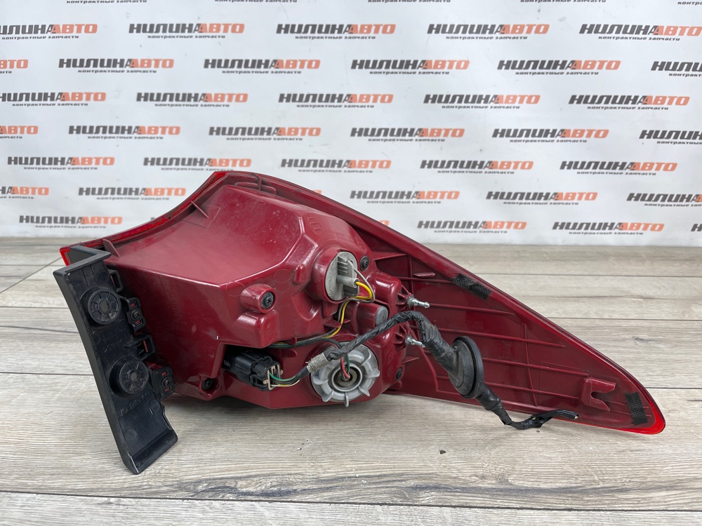 Фонарь в крыло, 10000 рублей, Москва