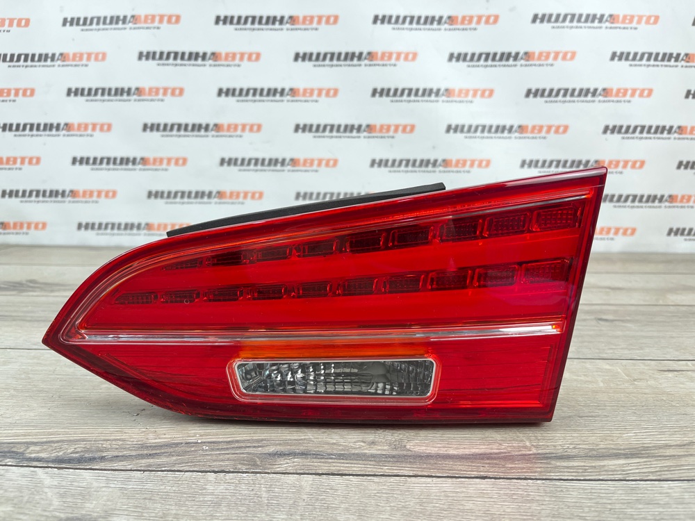 Фонарь в крышку багажника, 5000 рублей, Москва