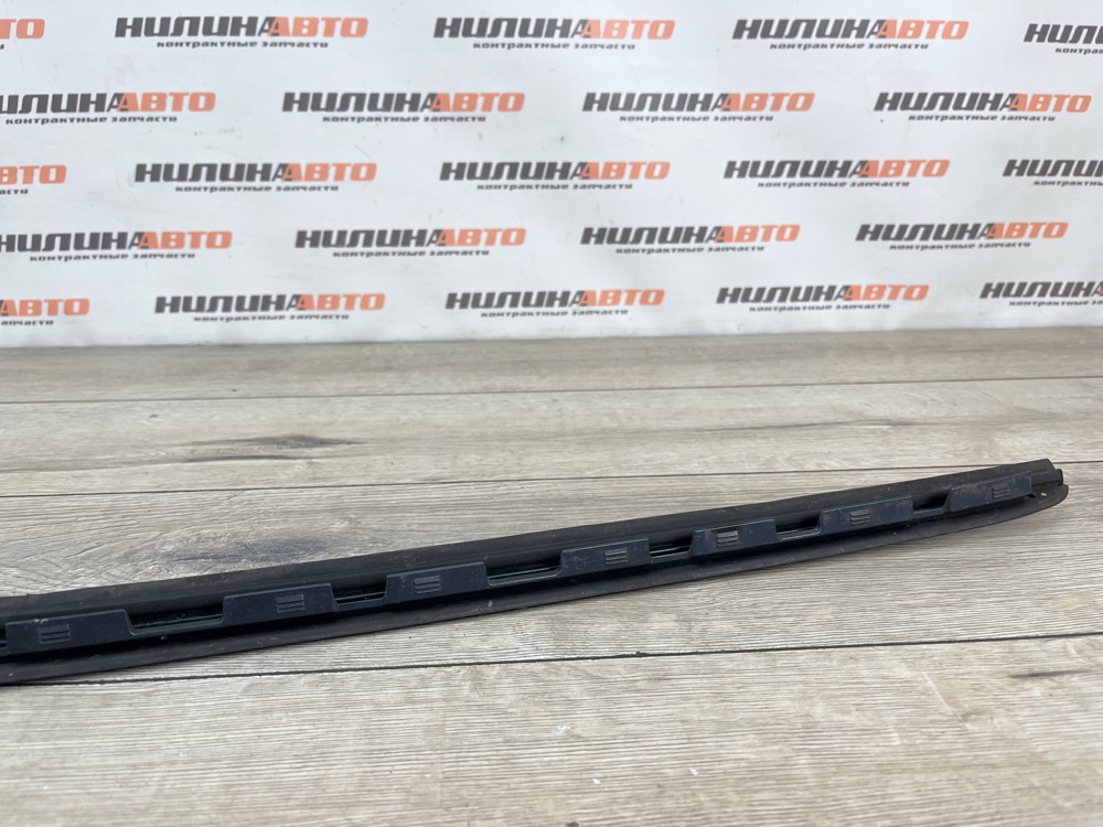 Молдинг лобового стекла, 1000 рублей, Москва