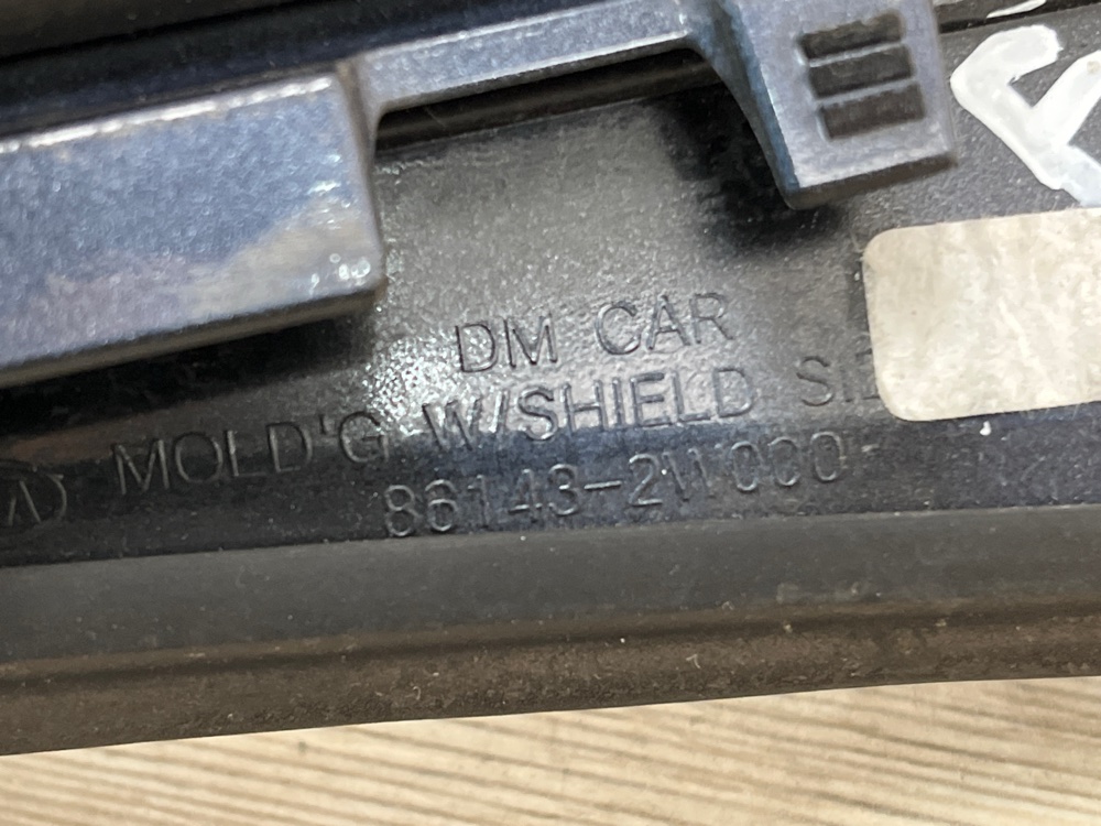 Молдинг лобового стекла, 1000 рублей, Москва