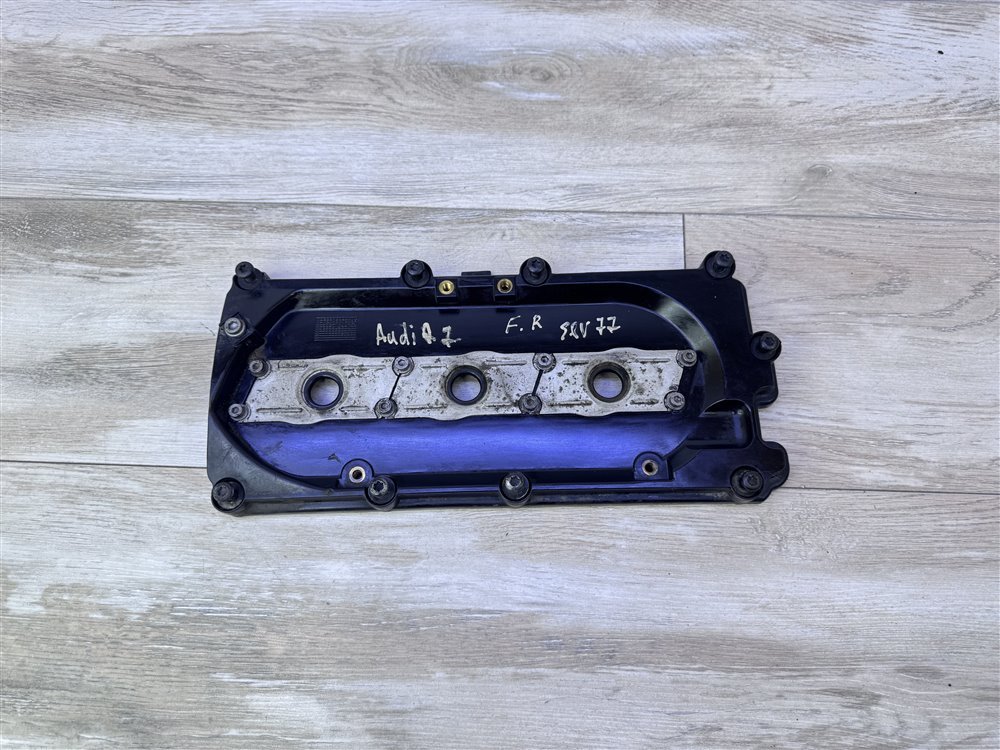 Крышка клапанная, 1000 рублей, Севастополь