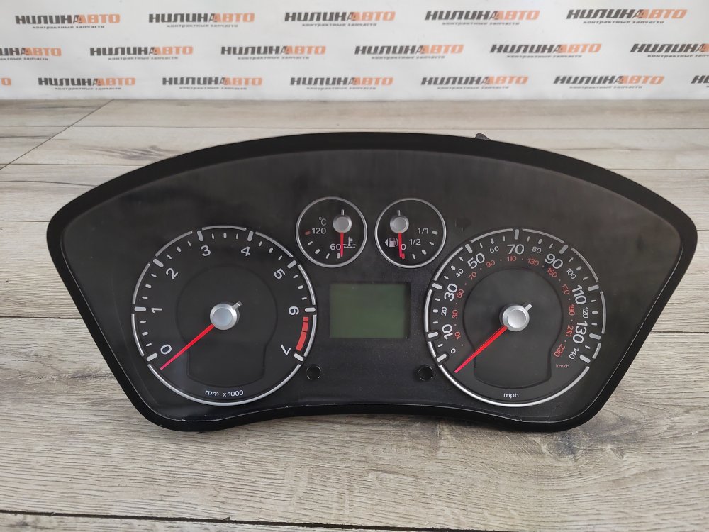 Панель приборов, 15000 рублей, Москва