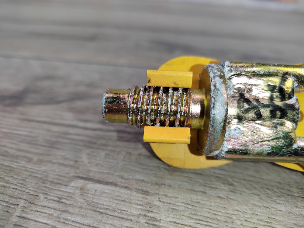 Крюк буксировочный, 1200 рублей, Москва