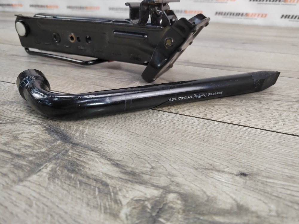 Домкрат, 2500 рублей, Москва