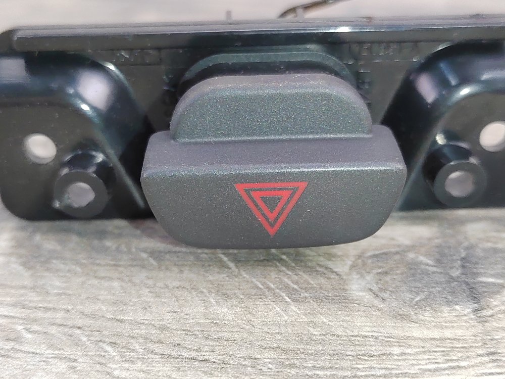 Кнопка аварийной сигнализации, 400 рублей, Москва