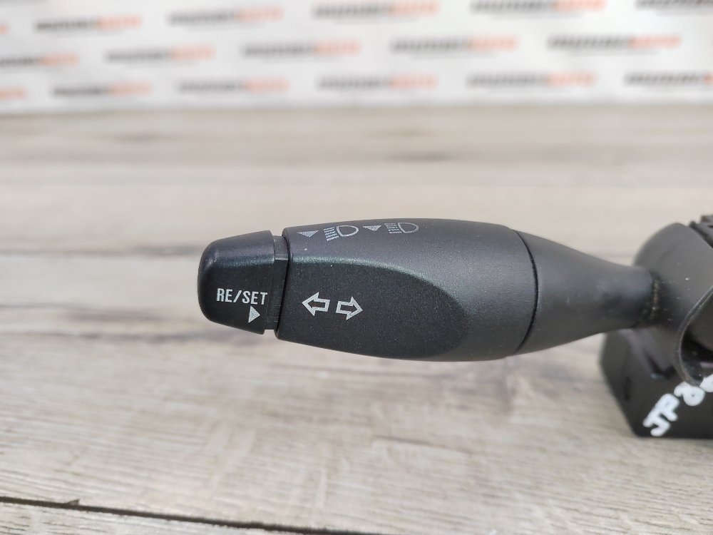 Переключатель подрулевой поворотников, 1000 рублей, Москва