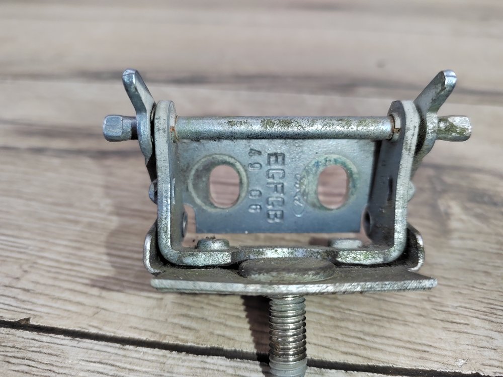 Петля двери багажника, 800 рублей, Москва