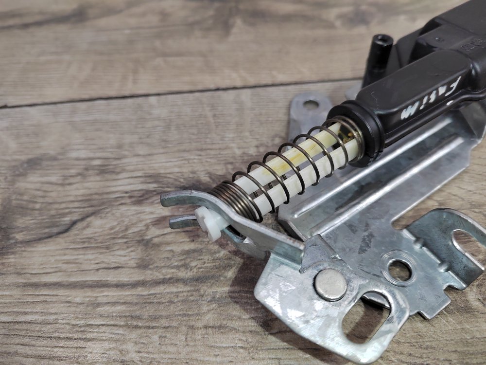 Активатор замка багажника, 1500 рублей, Москва