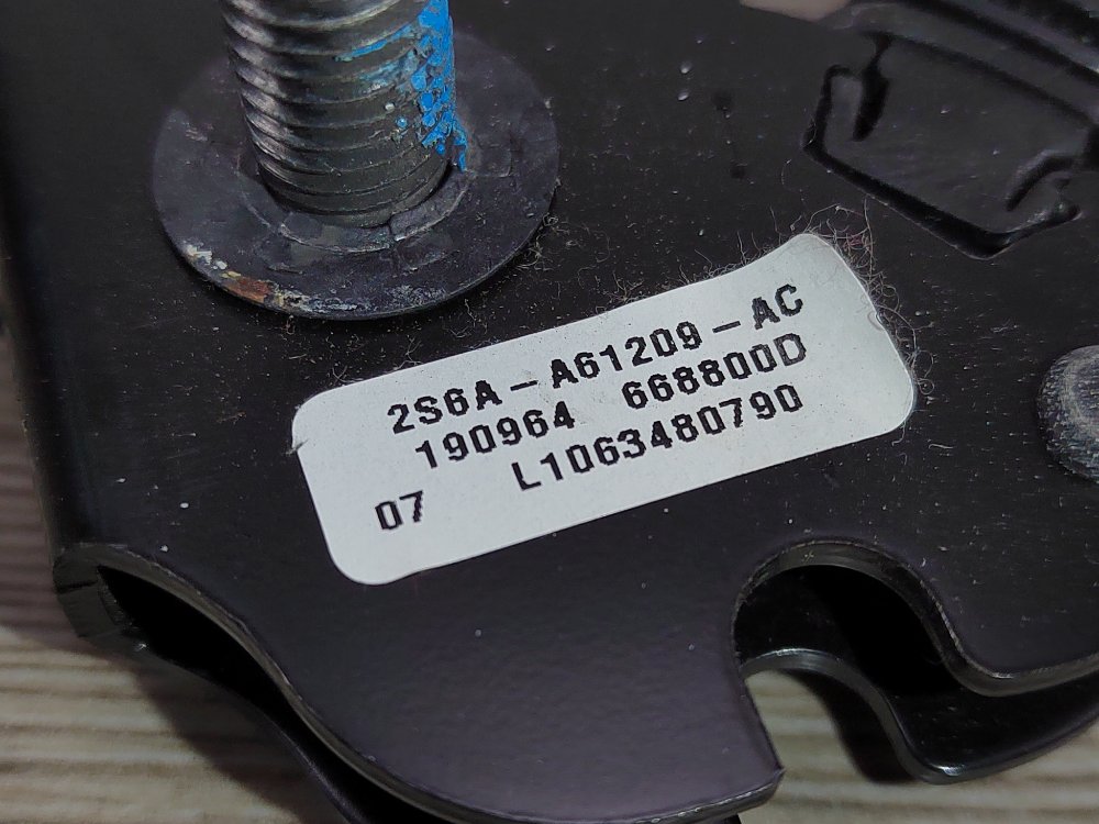 Замок ремня безопасности, 1700 рублей, Москва