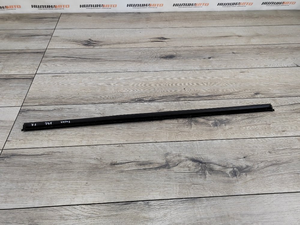 Уплотнитель стекла двери, 1800 рублей, Москва