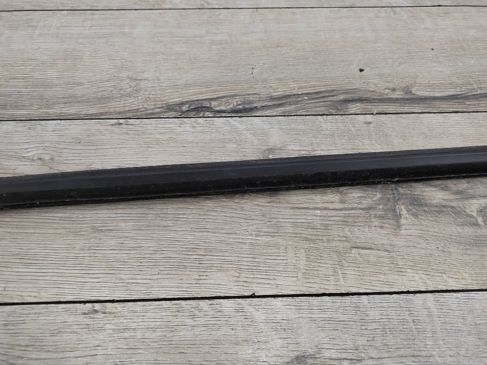 Уплотнитель стекла двери, 1800 рублей, Москва