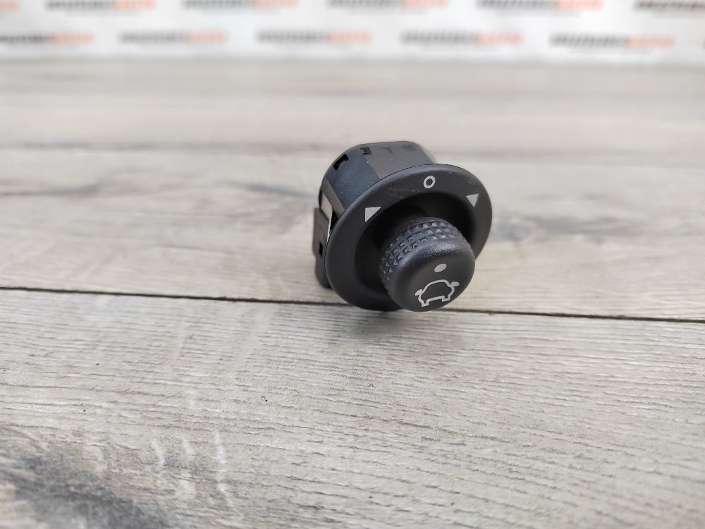 Блок управления зеркалами, 300 рублей, Москва