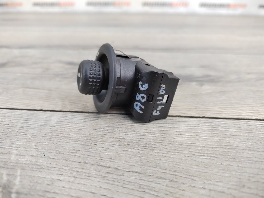 Блок управления зеркалами, 300 рублей, Москва