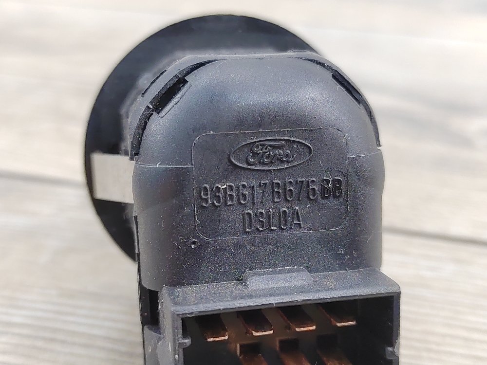 Блок управления зеркалами, 300 рублей, Москва