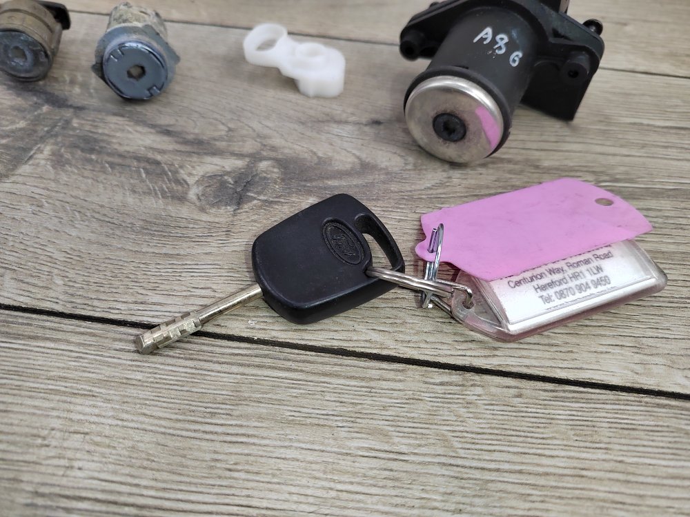 Личинка замка, 4500 рублей, Москва